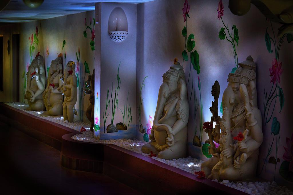 Karma Royal Haathi Mahal Otel Cavelossim Dış mekan fotoğraf